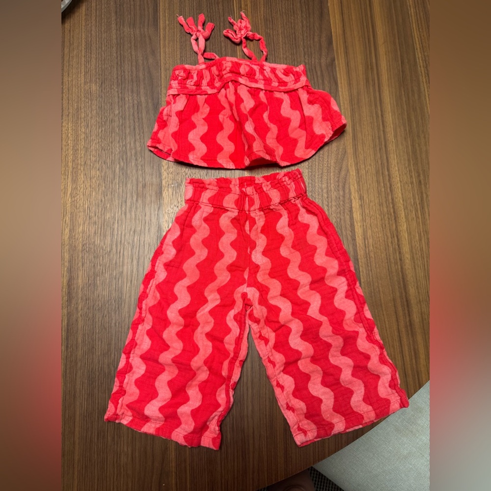 Old Navy Red and Pink Wavy Patterned Two Piece Outfit